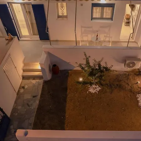 Filia Apartment, Chora Naxou..... * Naxos City